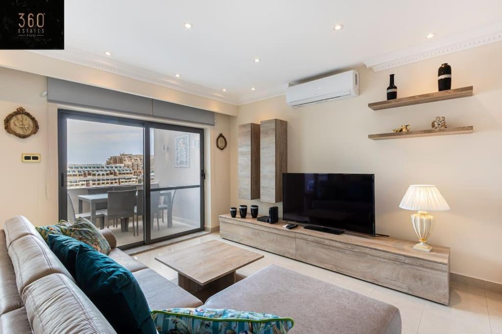 One Of A Kind, Seafront Property In St Georges Bay By 360 Estates St. Julian's Exterior foto