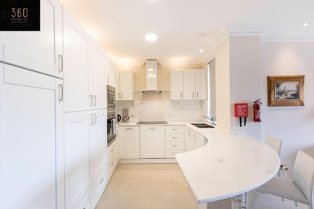 One Of A Kind, Seafront Property In St Georges Bay By 360 Estates St. Julian's Exterior foto